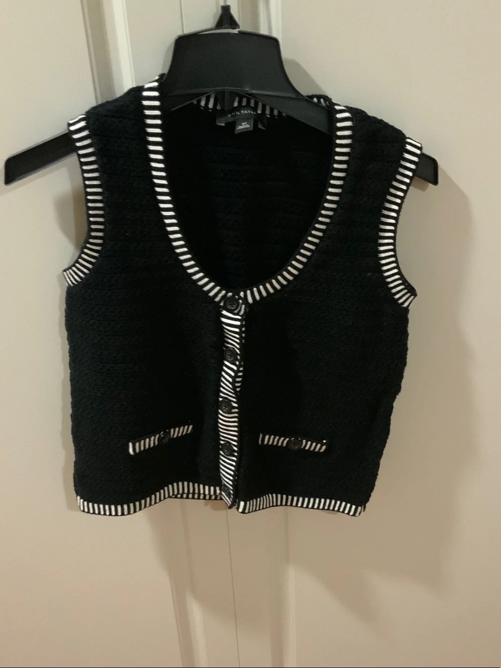 Ann Taylor Black Sleeveless Knit sweater vest with White Trim
